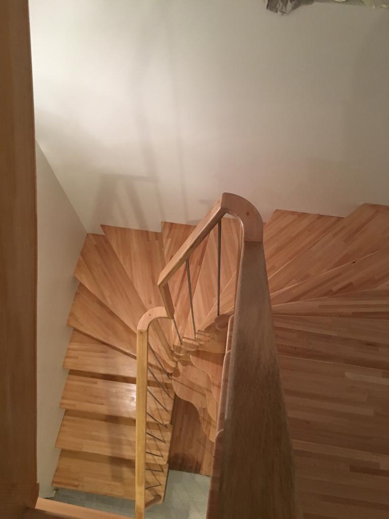 création d'un escalier sur mesure Paris (6)